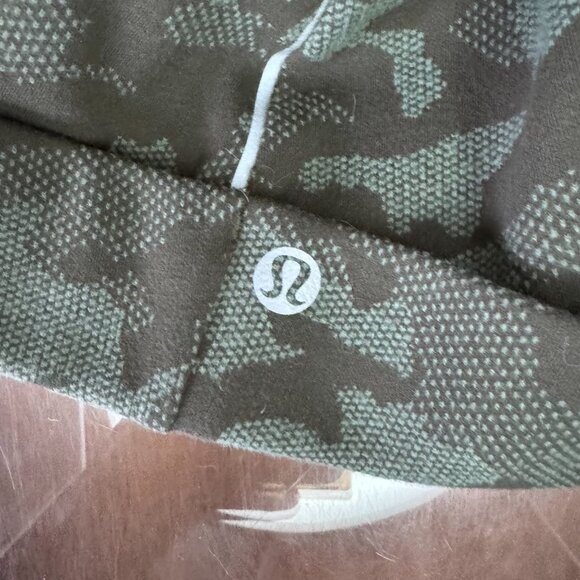 Cold Terrain Run Beanie – Camo – Performance Winter Hat – Perfect Condition - Picture 4 of 6